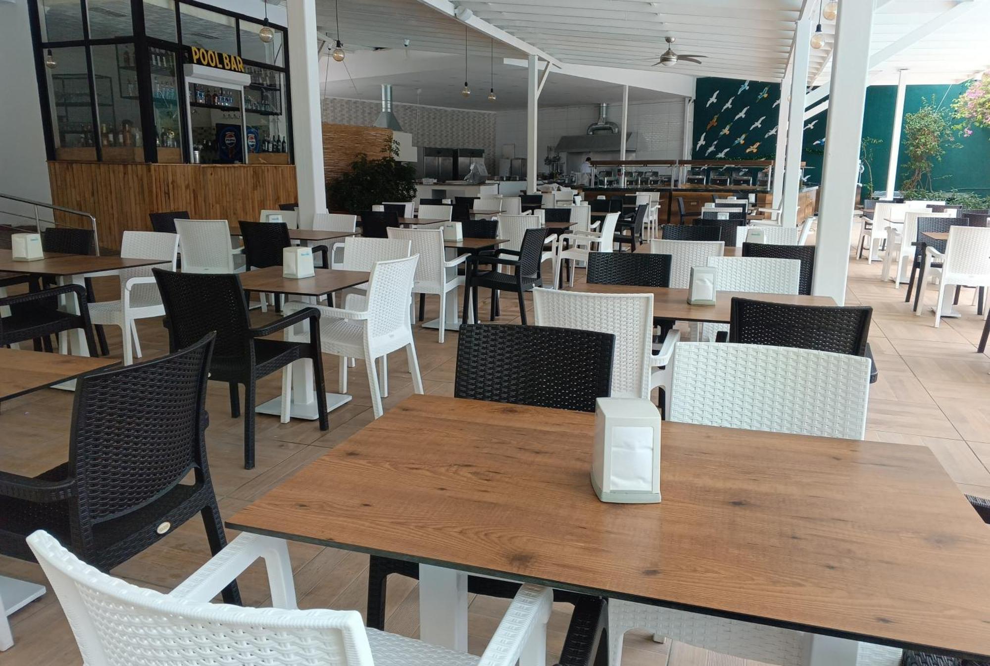 Uk Hotel Kiris Antalya Buitenkant foto