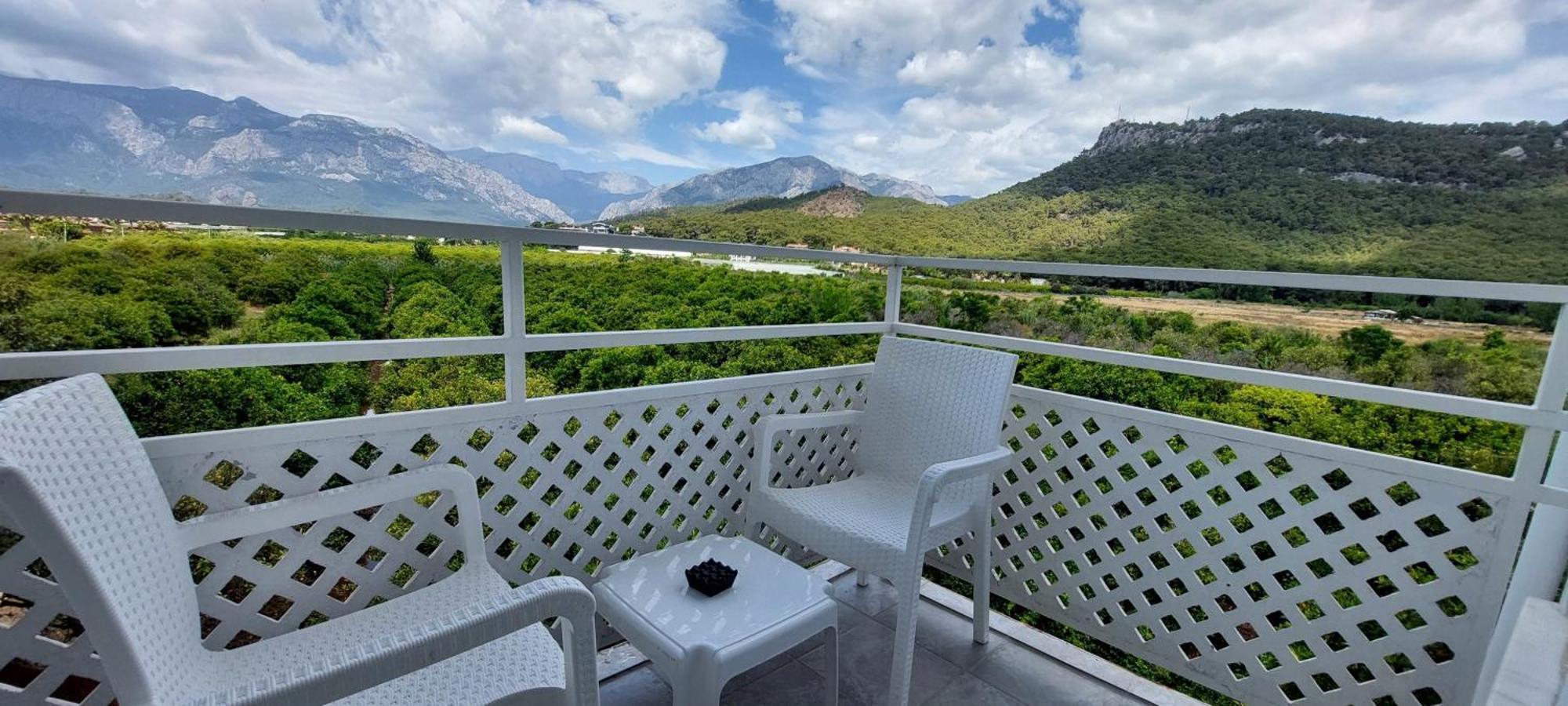 Uk Hotel Kiris Antalya Buitenkant foto